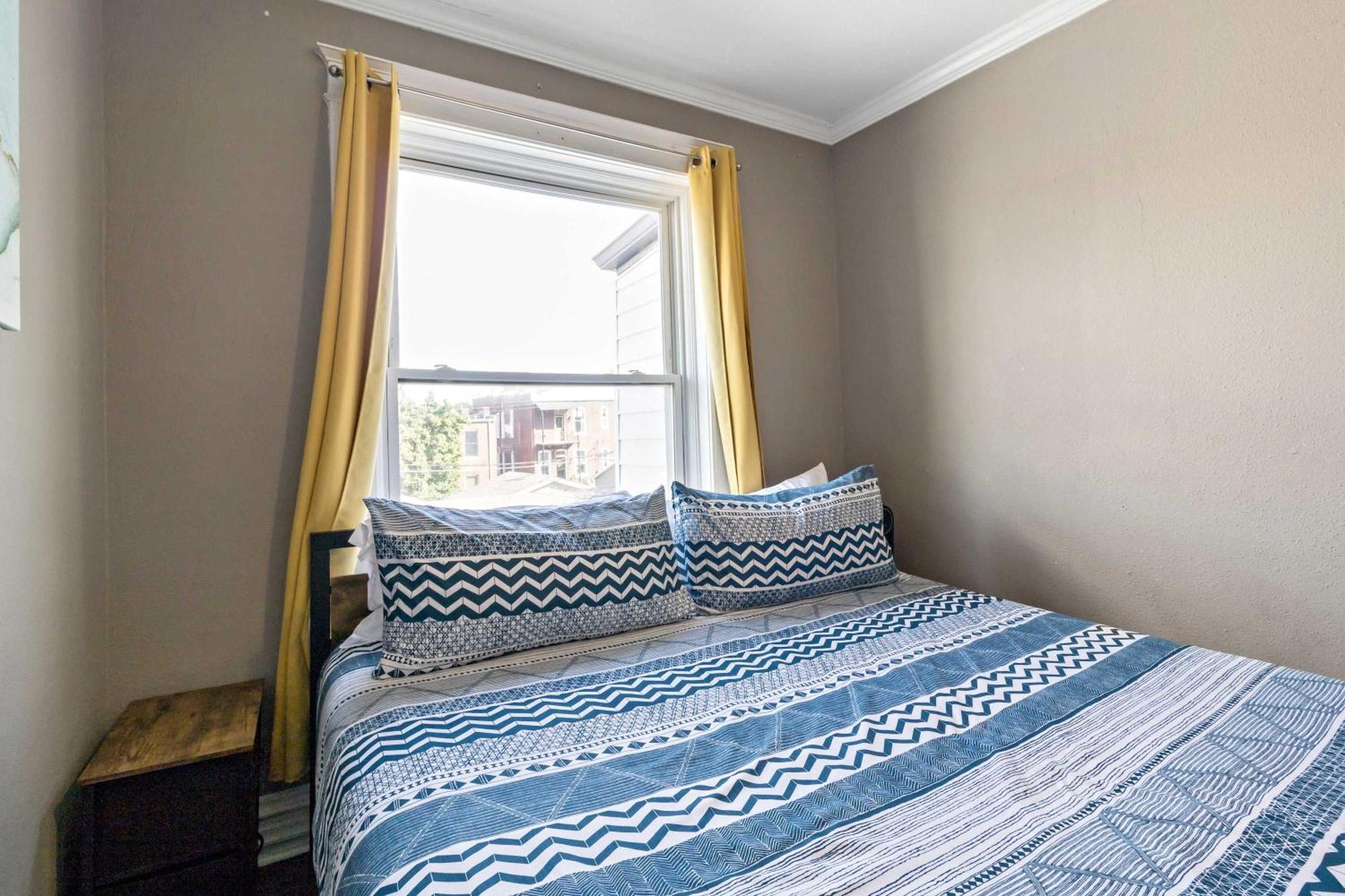 Roomy 2Br-1Ba Wfh Desk & Backyard Saint Louis Exteriör bild