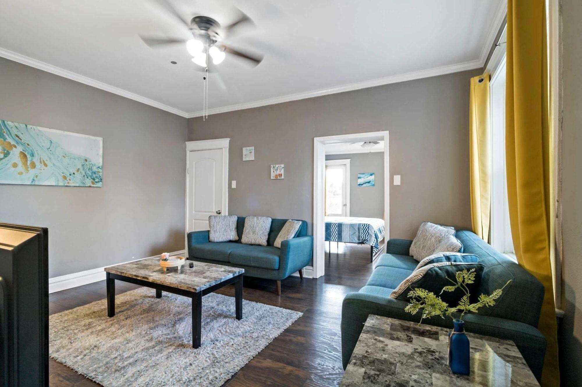 Roomy 2Br-1Ba Wfh Desk & Backyard Saint Louis Exteriör bild